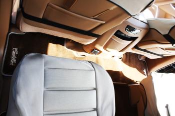Коврики в салоне Cadillac Escalade ESV