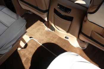 Коврики в салоне Cadillac Escalade ESV