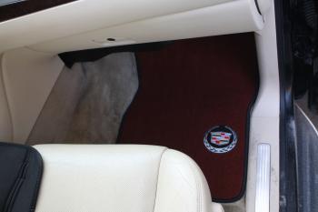 Коврики в салоне Cadillac Escalade