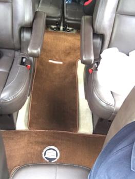 Коврики в салоне Cadillac Escalade