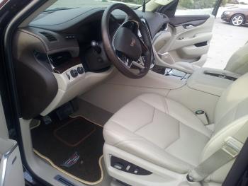 Коврики в салоне Cadillac Escalade