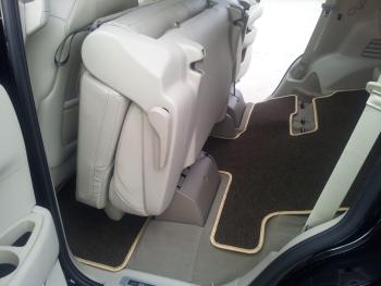Коврики в салоне Cadillac Escalade