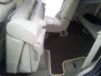 Коврики в салоне Cadillac Escalade