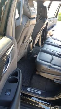 Коврики в салоне Cadillac Escalade