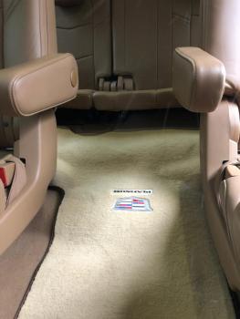 Коврики в салоне Cadillac Escalade