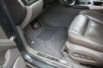 Коврики в салоне Cadillac SRX