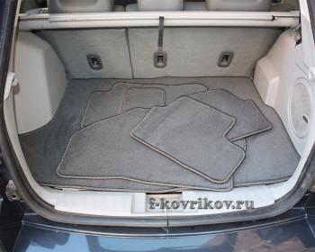 Коврик багажника Dodge Caliber
