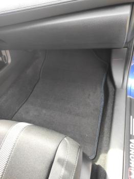 Коврики в салоне Honda Civic 10