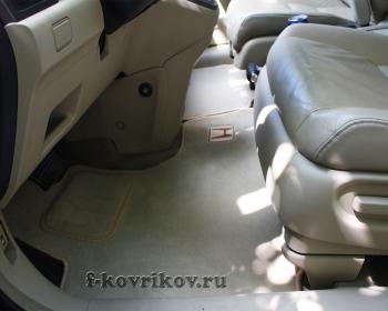 Коврики в салоне Honda CR-V