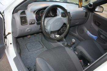 Коврики в салоне Hyundai Accent