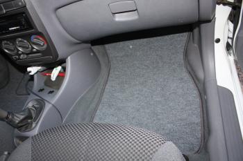 Коврики в салоне Hyundai Accent