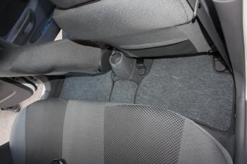 Коврики в салоне Hyundai Accent