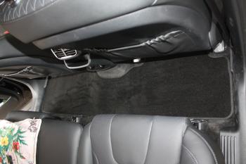Коврики в салоне Hyundai Santa Fe 4