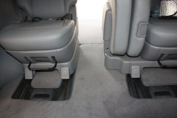Коврики в салоне Hyundai Starex