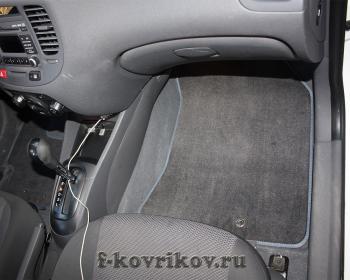 Коврики в салоне Kia Rio 2