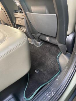 Коврики в салоне Land Rover Defender 2