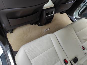 Задний коврик Lexus RX4
