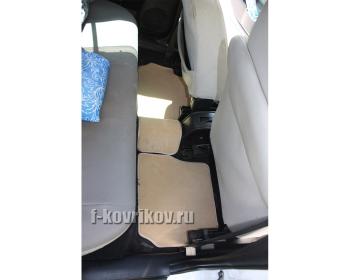 Коврики в салоне Mazda Verisa