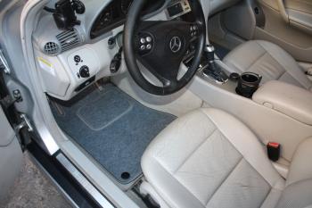Коврики в салоне Mercedes w203