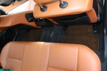 Коврики в салоне Mercedes w204