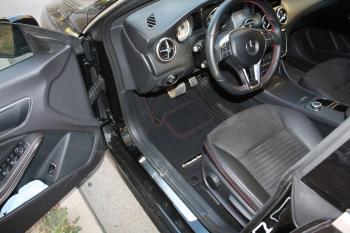 Коврики в салоне Mercedes CLA