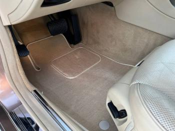 Коврики в салоне Mercedes CLS c219