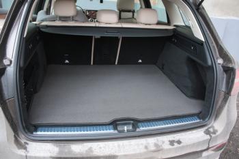 Коврики в салоне Mercedes GLC
