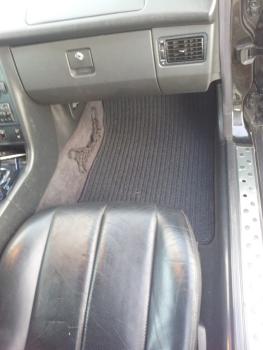 Коврики в салоне Mercedes SLK r170