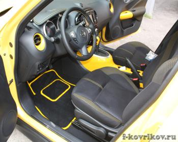 Коврики в салоне Nissan Juke рестайлинг