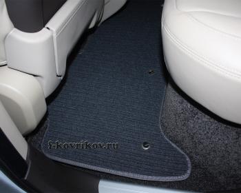 Коврики в салоне Range Rover Vogue
