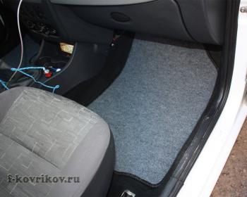Коврики в салоне Renault Logan 1