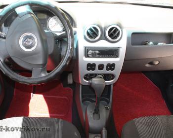 Коврики в салоне Renault Sandero 1