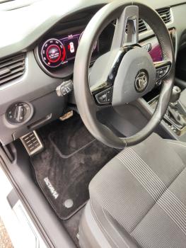 Коврики в салоне Skoda Octavia A7
