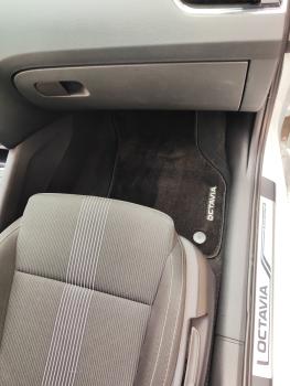 Коврики в салоне Skoda Octavia A7