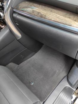 Коврики в салоне Toyota Alphard 3