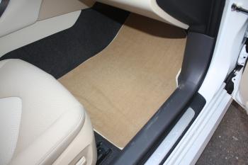 Коврики в салоне Toyota Camry v70