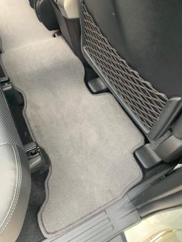 Коврики в салоне Toyota Land Cruiser Prado 150