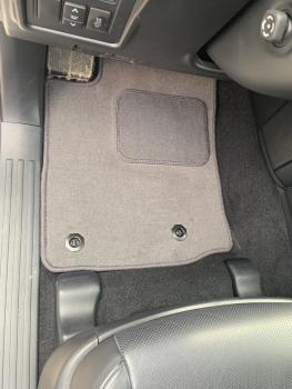 Коврики в салоне Toyota Land Cruiser Prado 150