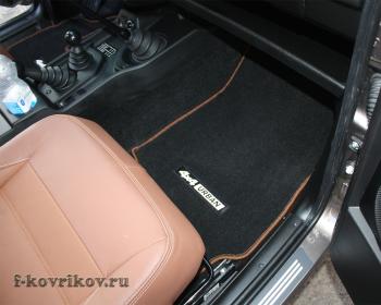 Коврики в салоне Lada Urban