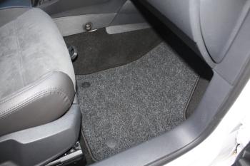 Коврики в салоне Volkswagen Caddy