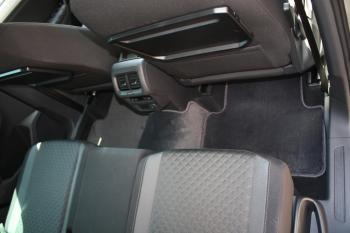 Коврики в салоне Volkswagen Tiguan