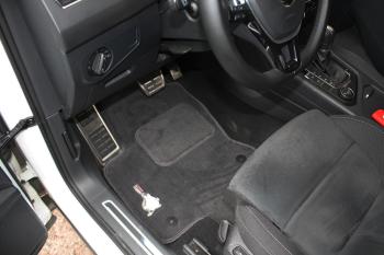 Коврики в салоне Volkswagen Tiguan