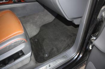 Коврики в салоне Volkswagen Touareg 1