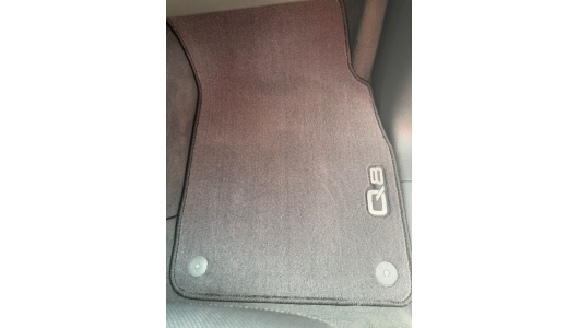 Коврики Audi Q8