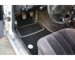 Коврики в салоне Mercedes w124