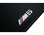Пример вышивки BMW M5